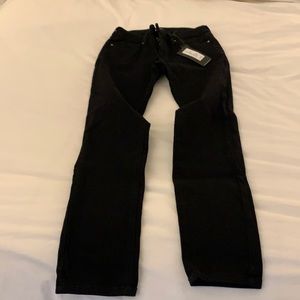 Skinny black jeans